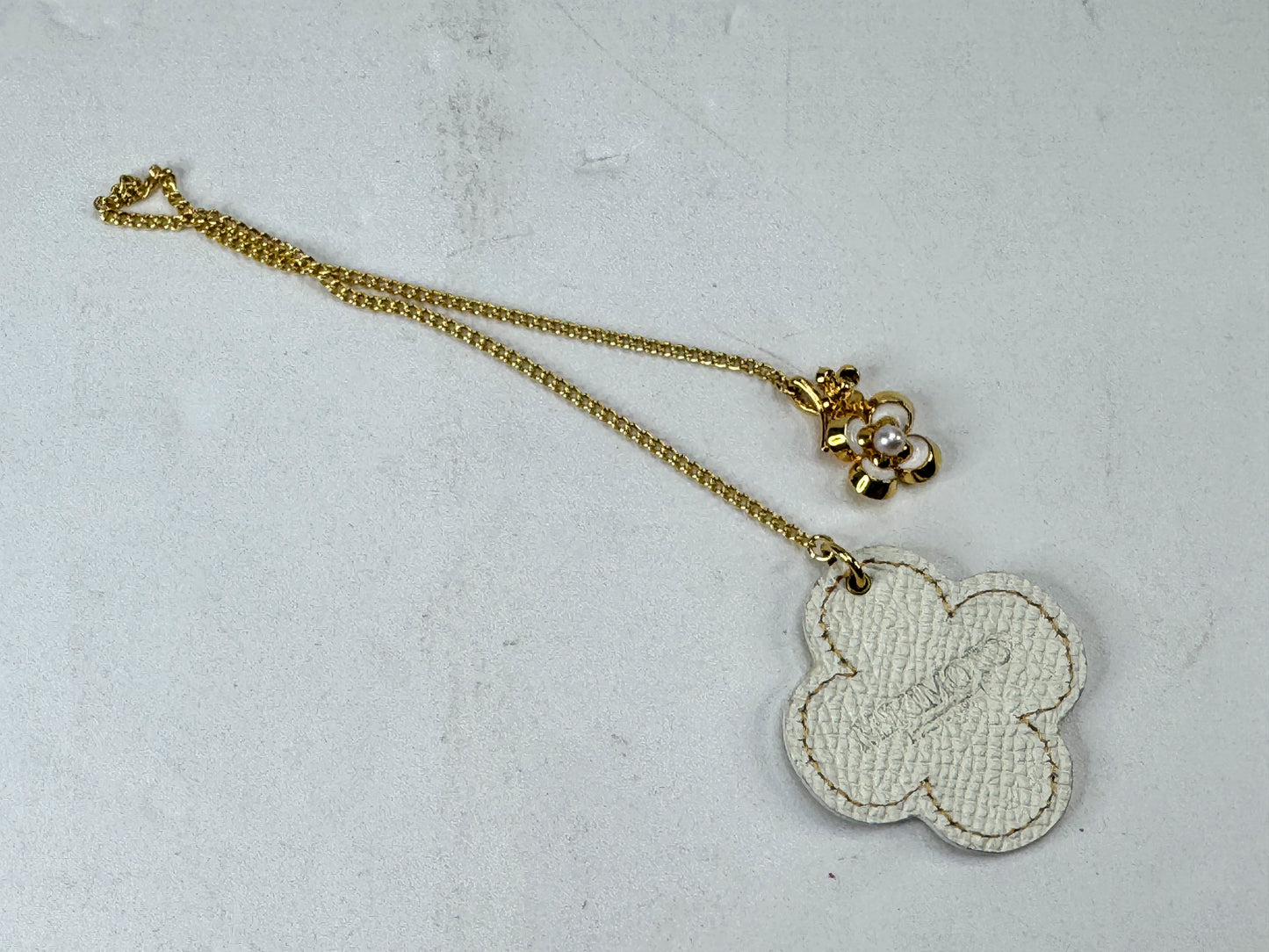Vintage Mikimoto International Pearl Flower Bookmark Gold Tone Boxed GS851