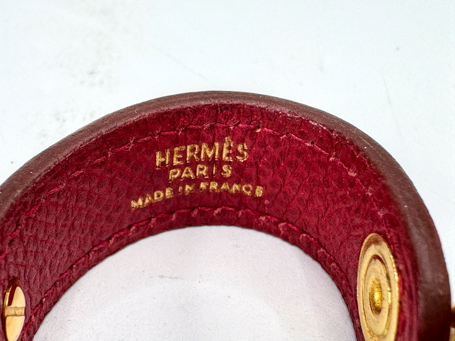 Vintage Hermès Red Leather Gold Tone Chain Glove Holder Bag Charm GS852