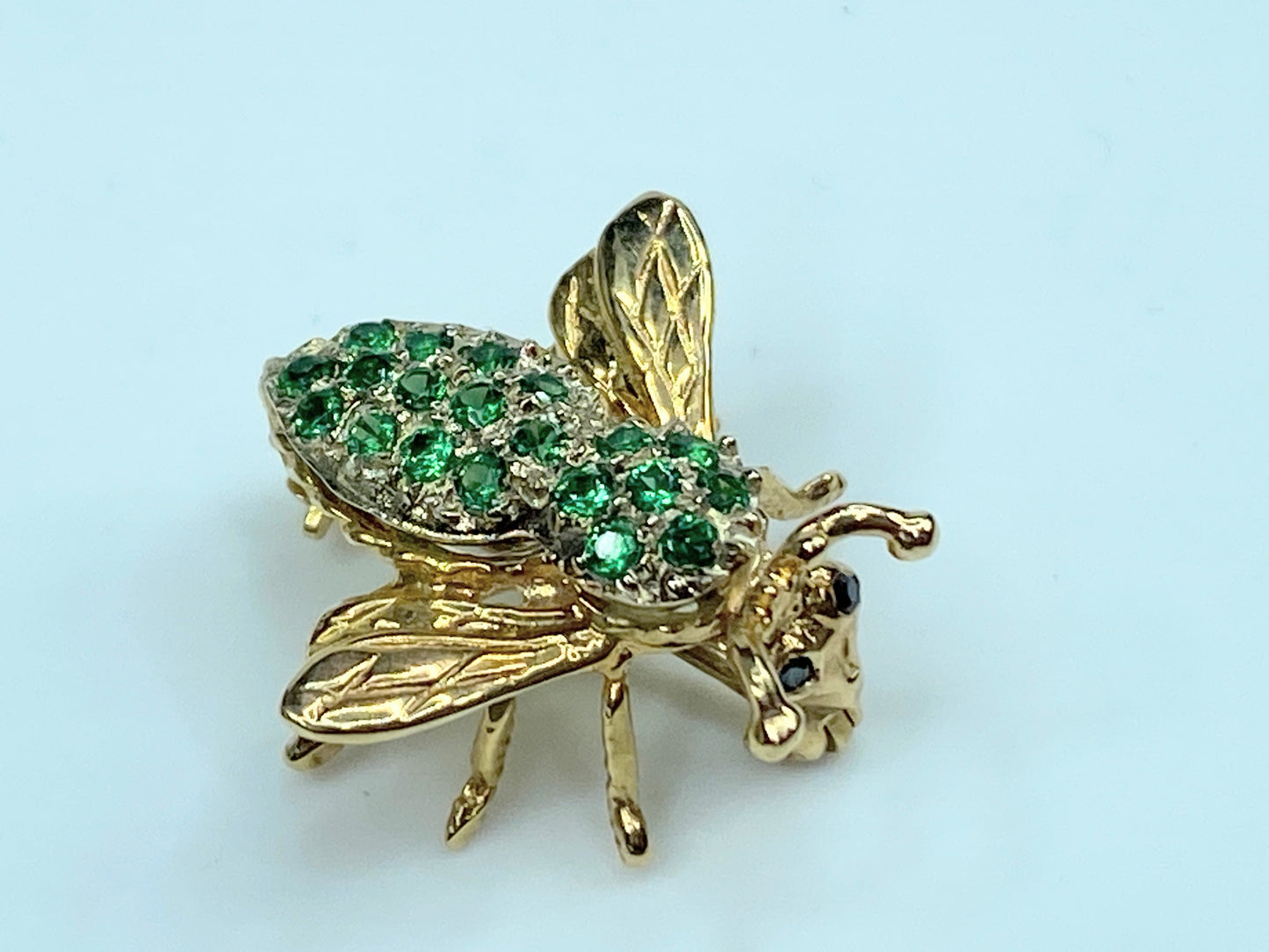 Emerald Diamond eyes Bumble Bee Brooch Pin 14KT yellow gold 4.0g JR0068