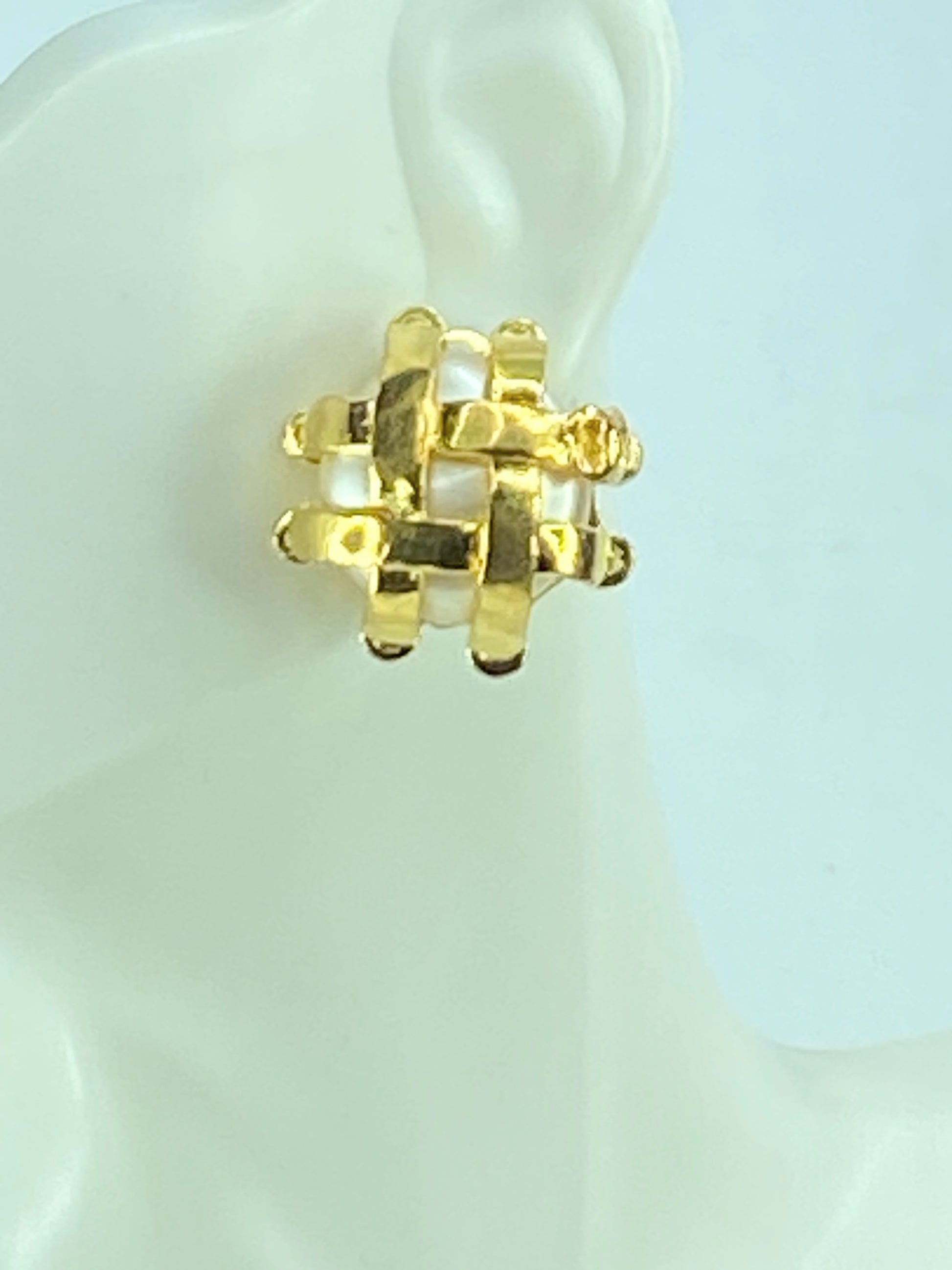 Iconic Chanel clip-on earrings pearl quilted with gold ribbons signed 93 P GS473