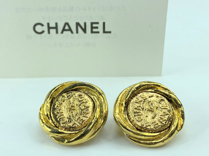 Chanel Vintage CC Coco Mark Round Clip-Back Earrings GS474