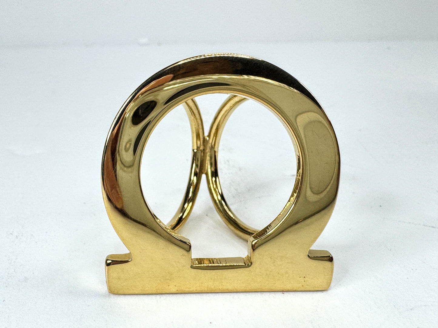 Vintage Salvatore Ferragamo Gold Tone Gancini Scarf Ring Made in Italy GS857