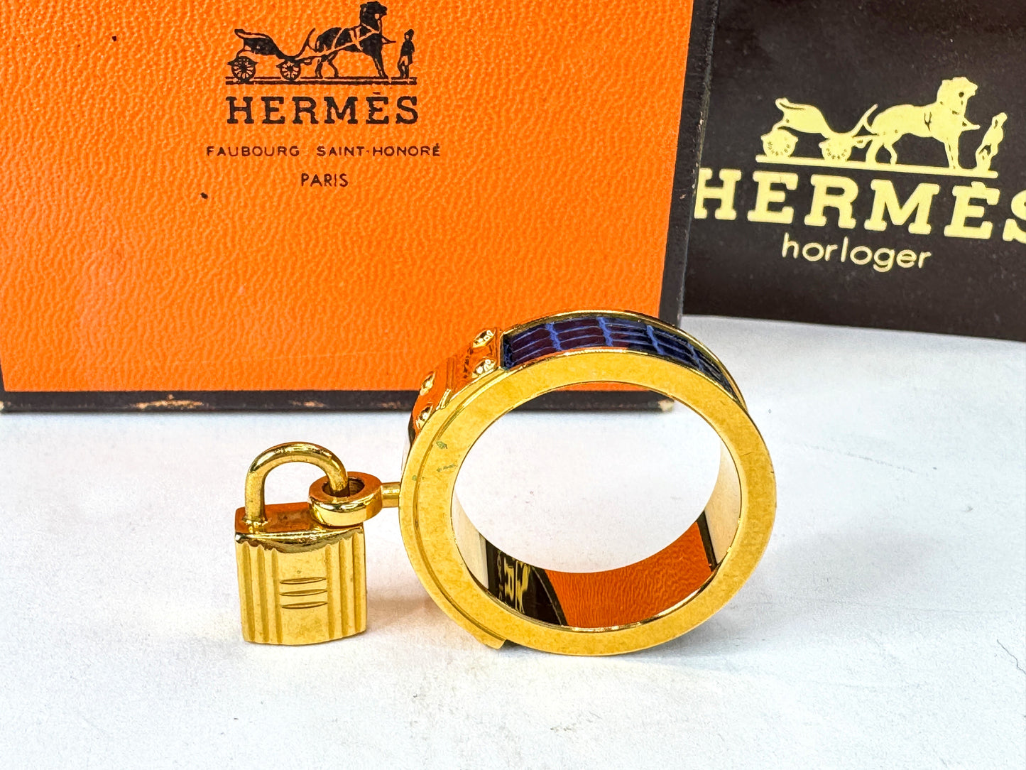 Vintage Hermès Kelly Cadenas Blue Lizard Leather Gold-Plated Scarf Ring GS858