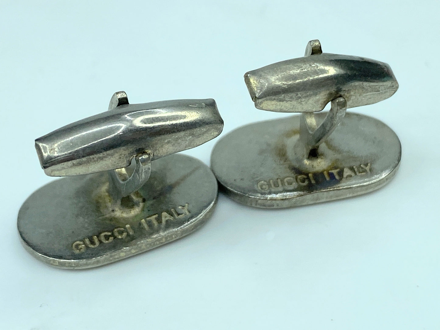 Italy Gucci Interlocking G Logo Silver Red Enamel Oval cufflink GS475