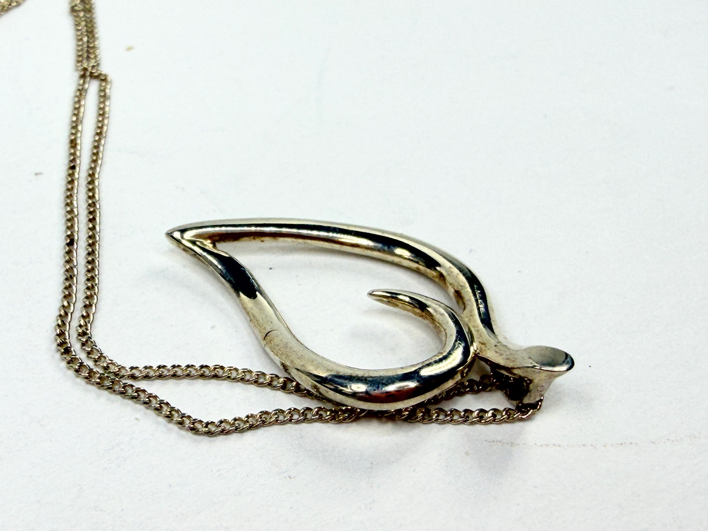 Tiffany & Co Leaf Heart Pendant Necklace Sterling Silver 18 Inch Chain JR1214