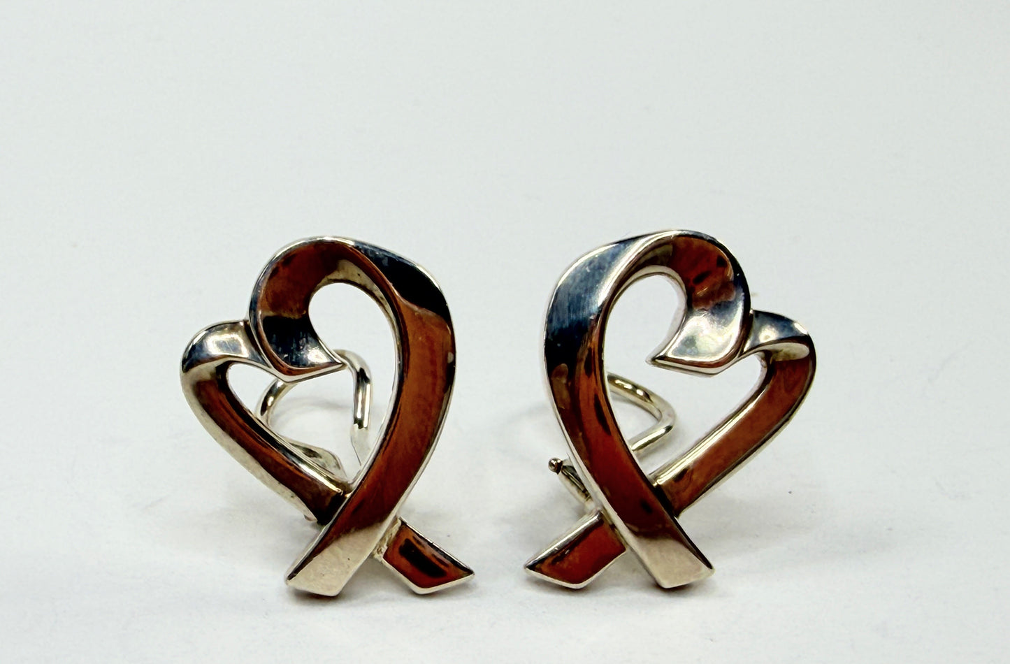 Large pr. Tiffany & Co Paloma Picasso Loving Heart Clip Earrings Sterling JR1215