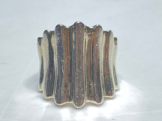 Wide Sterling Silver Statement Ring Sculpted Design Size 7 10.9g JR1128