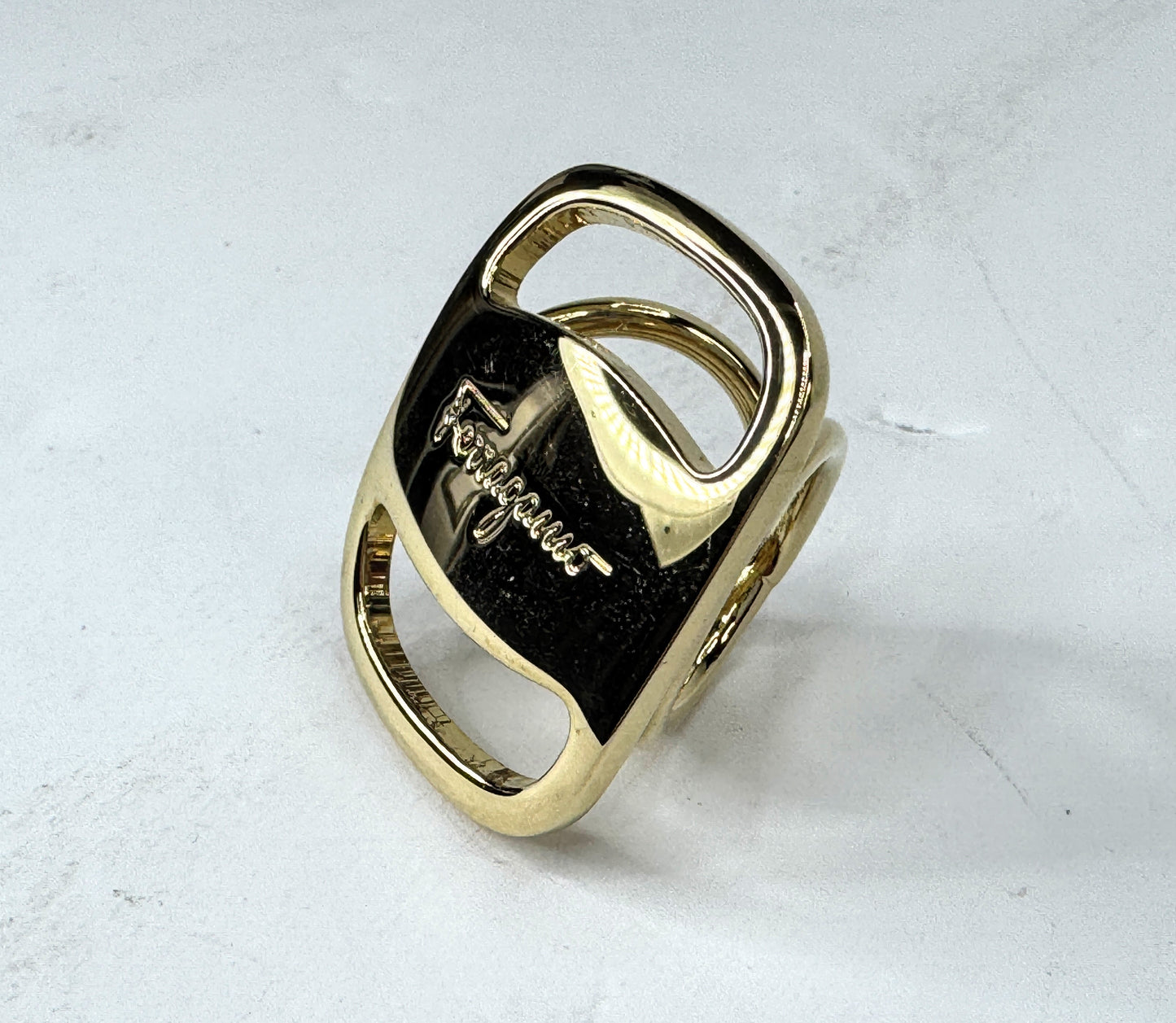 Vintage Salvatore Ferragamo Gold Tone Logo Scarf Ring Original Box GS864