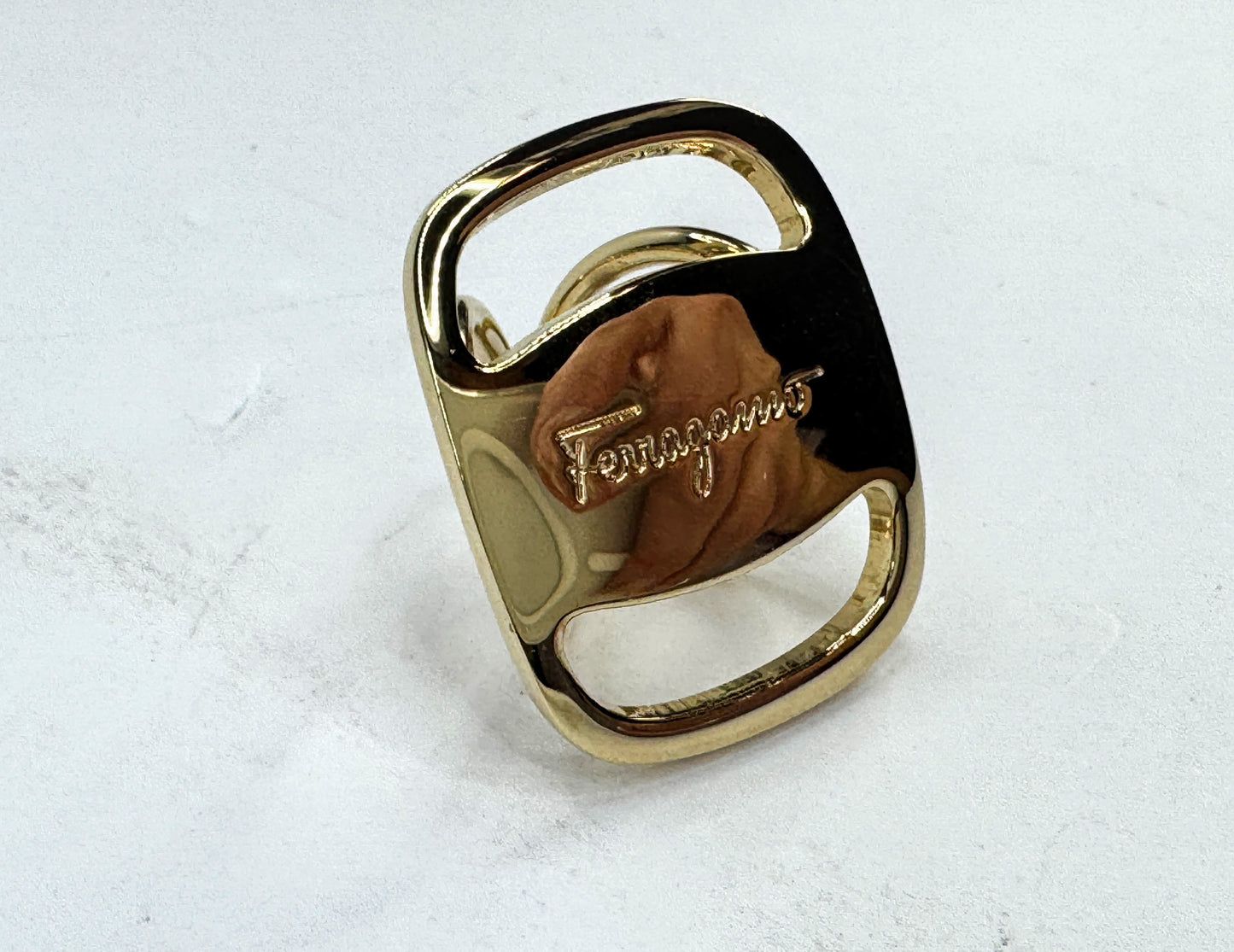 Vintage Salvatore Ferragamo Gold Tone Logo Scarf Ring Original Box GS864