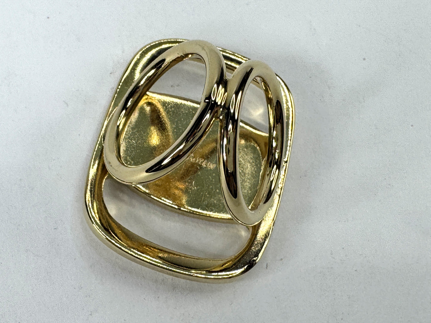 Vintage Salvatore Ferragamo Gold Tone Logo Scarf Ring Original Box GS864