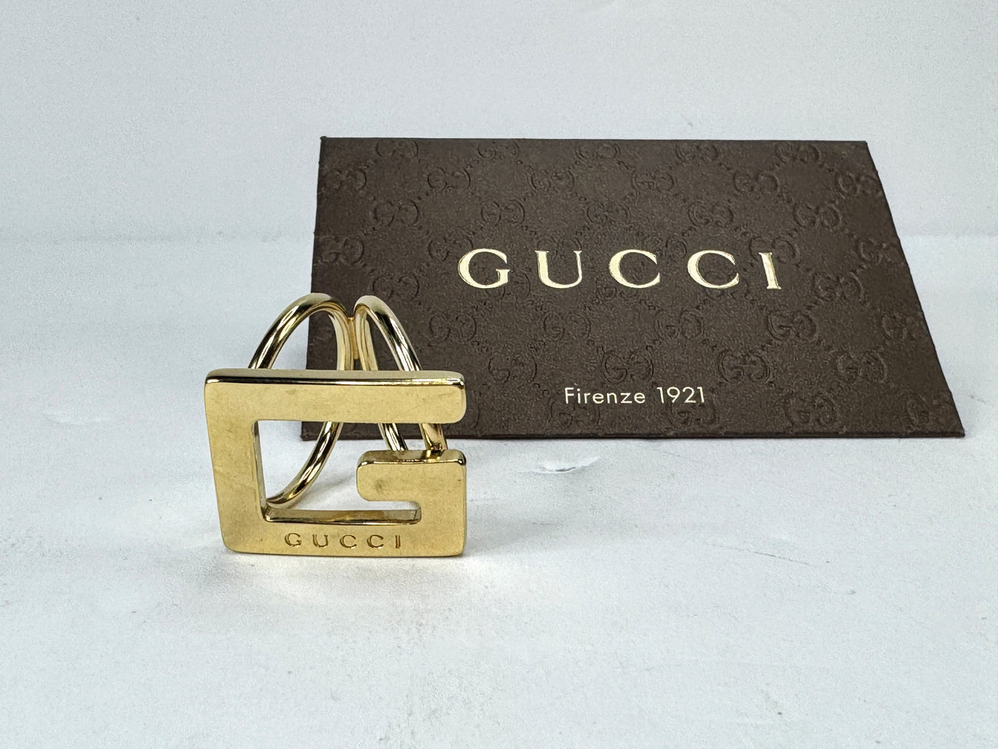 Vintage Gucci Gold Tone G Logo Double Loop Scarf Ring Holder GS865