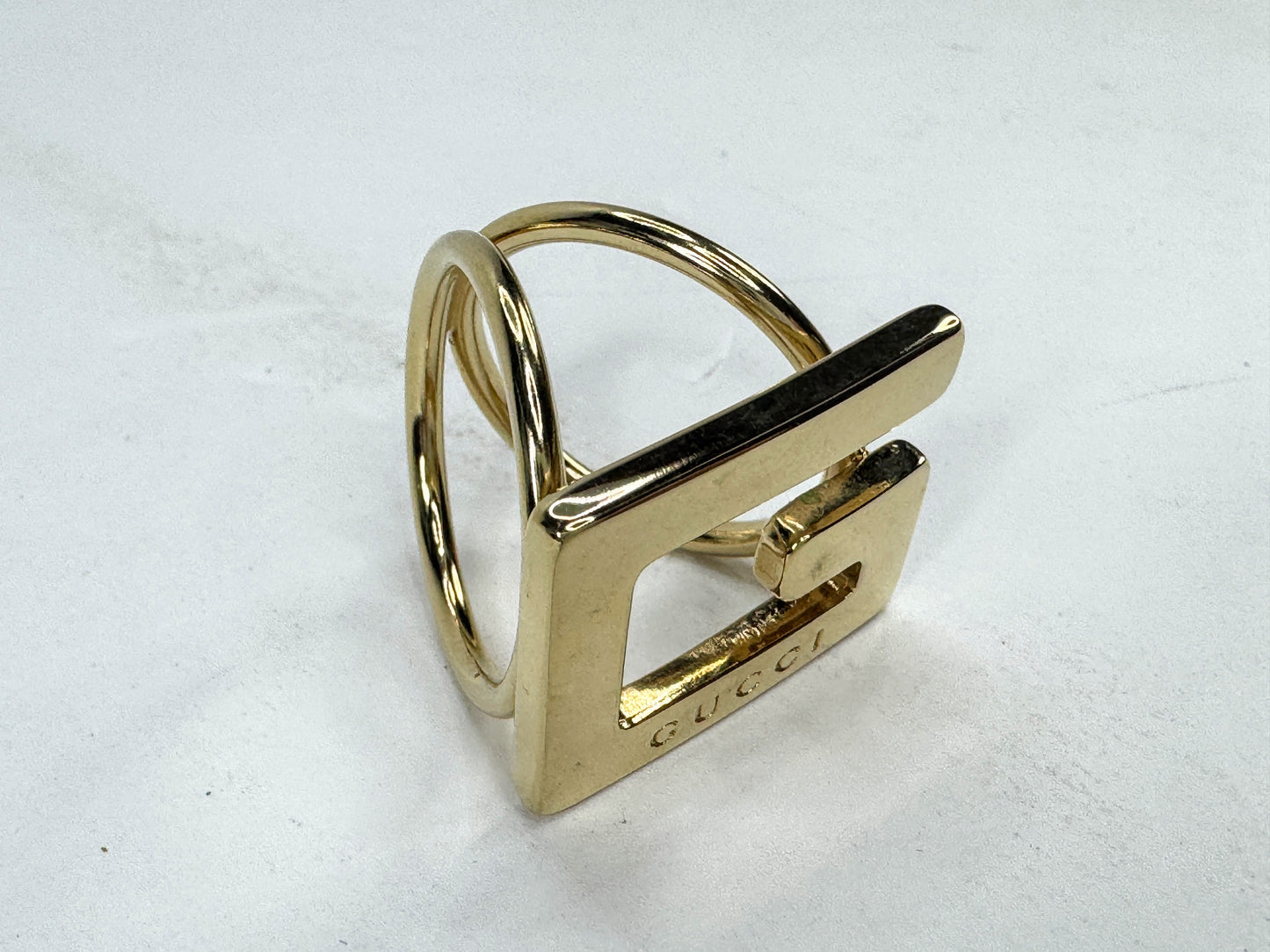 Vintage Gucci Gold Tone G Logo Double Loop Scarf Ring Holder GS865