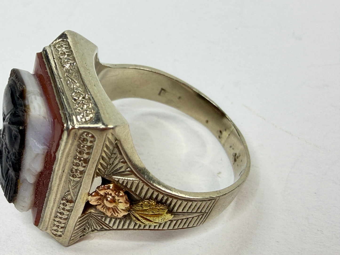 14K Tri-Tone Gold Double Carved Onyx Soldier Cameo Men's Large ring s11 JR1217