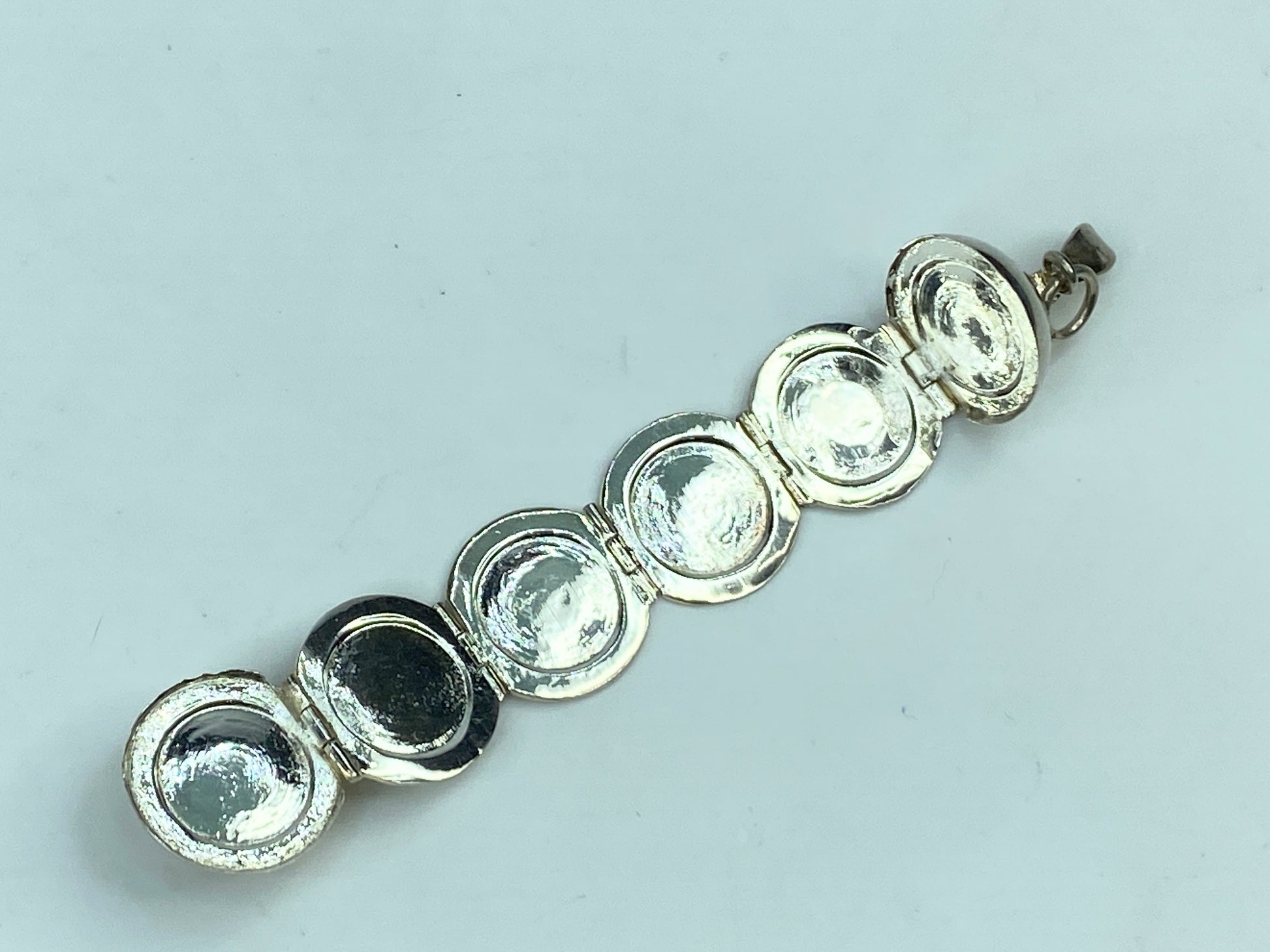 Sterling expandable 6 photo modernist ball charm accordion locket pendant SS81