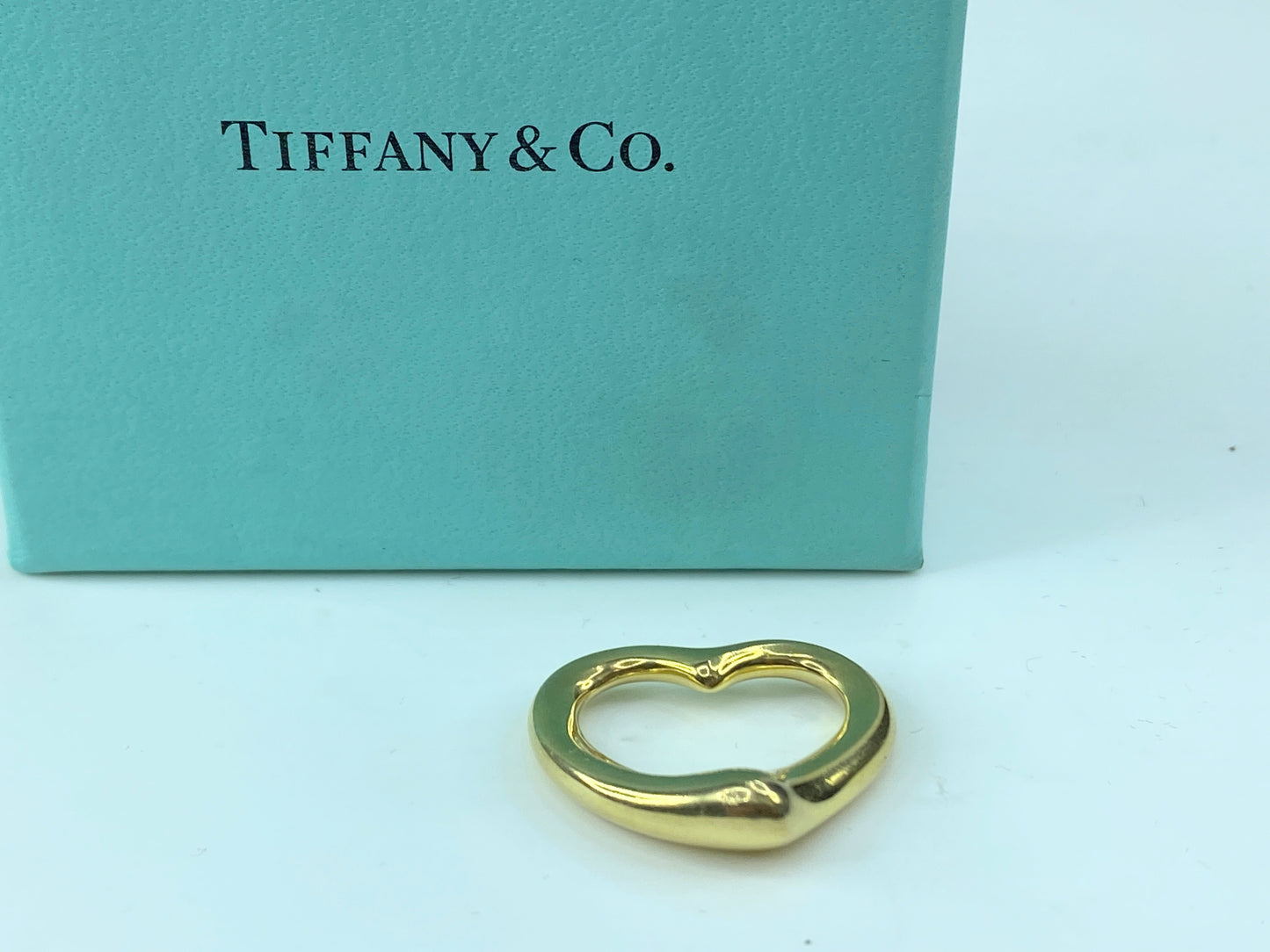 Tiffany & Co. Peretti 18k Yellow Gold Large Open Heart Pendant 13.7g JR146