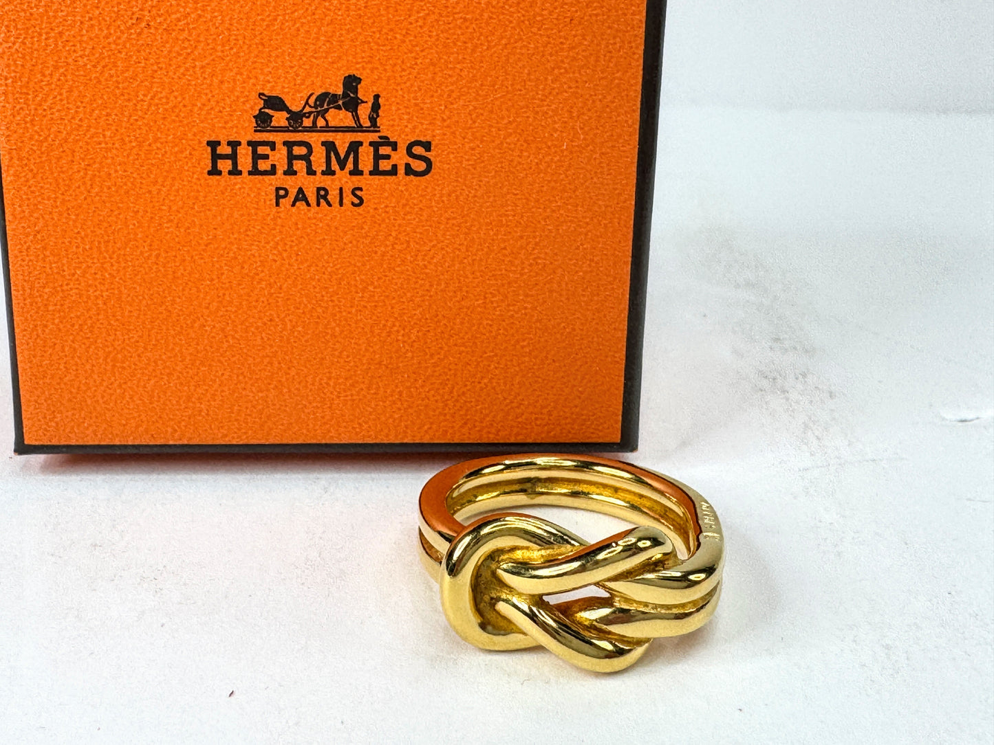 Vintage Hermès Gold Plated Knot Atame Scarf Ring with Original Box GS867