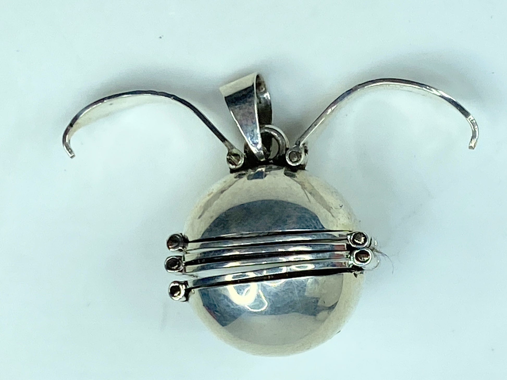 Modernist ball charm accordion locket expandable 6 photos sterling pendant SS82