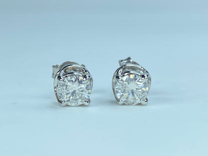 Sparkling Diamond stud earrings 14ktw 1.00cttw H/SI3 JR8982