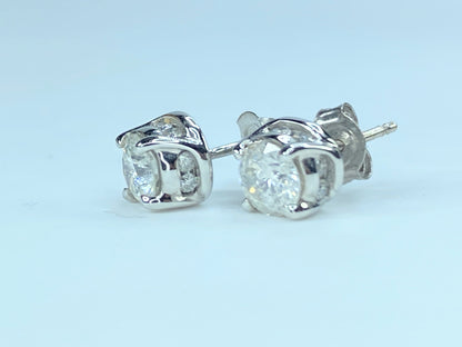 Sparkling Diamond stud earrings 14ktw 1.00cttw H/SI3 JR8982