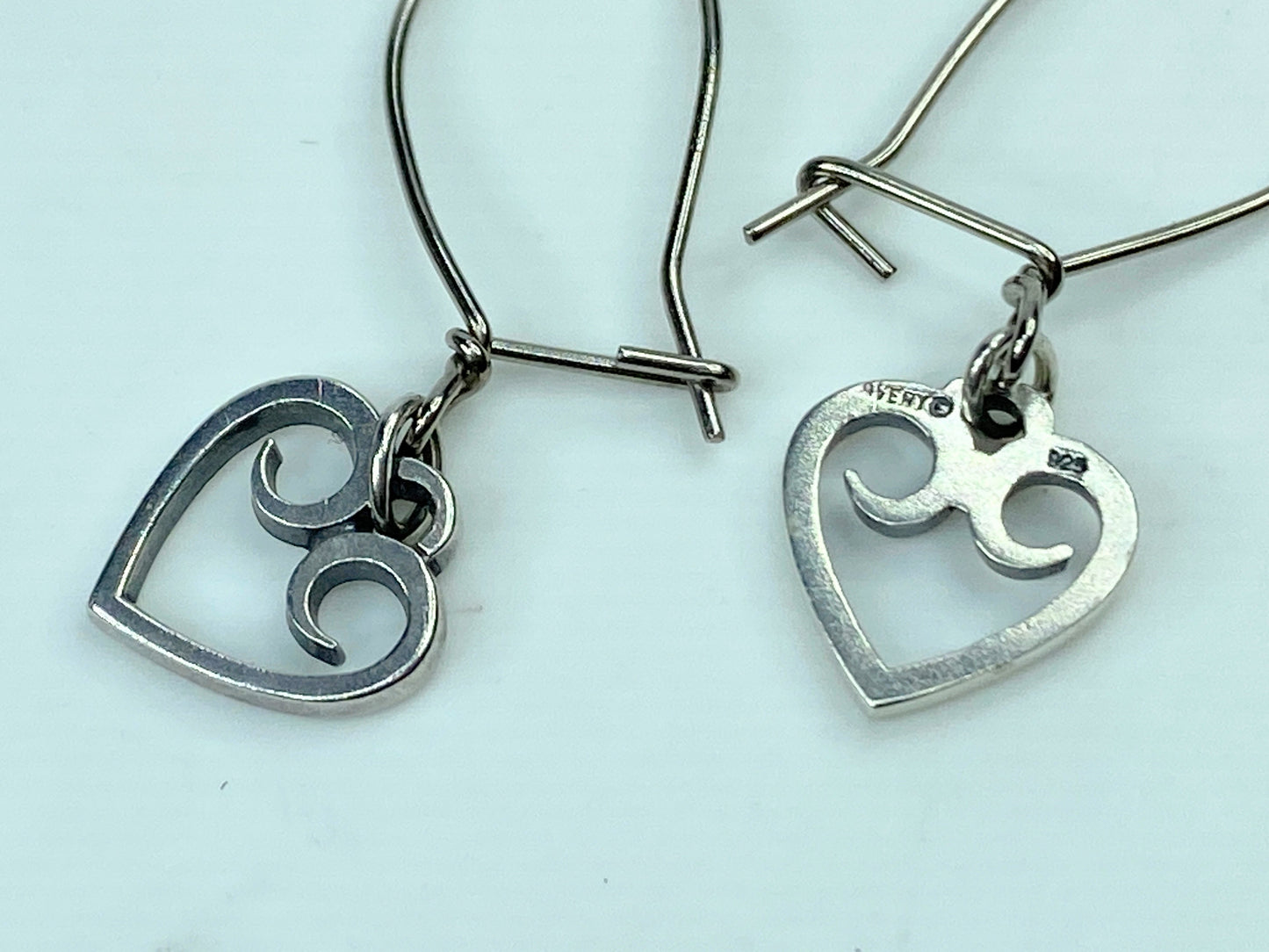 Heart Shaped James Avery Retired Dangle Earrings 925 Sterling Scrolled JR647