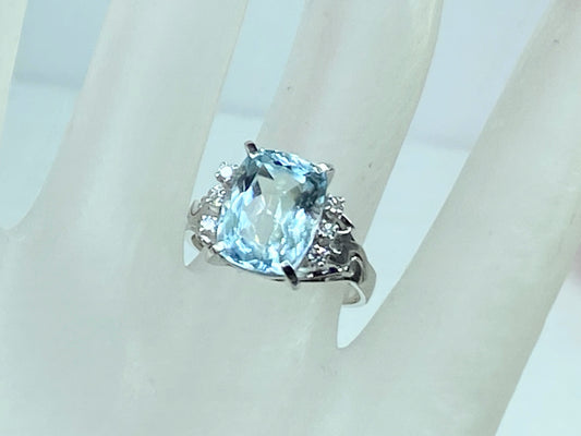 Vintage 1960's 5.88ct Cushion Cut Aquamarine Ring with Diamonds in 18K JR604