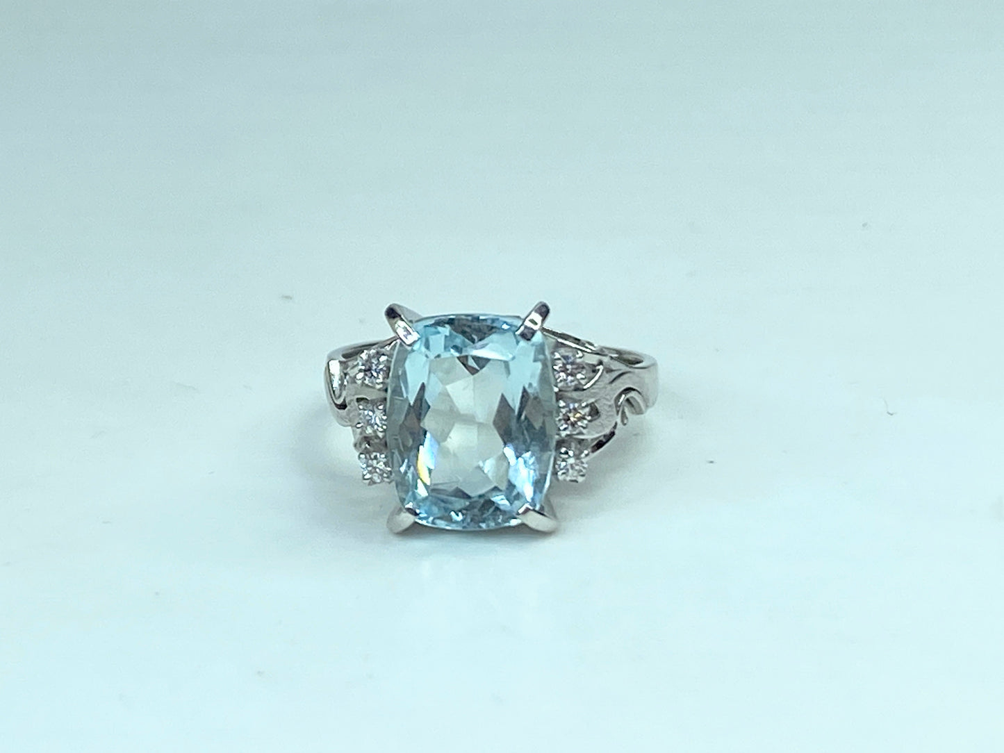 Vintage 1960's 5.88ct Cushion Cut Aquamarine Ring with Diamonds in 18K JR604