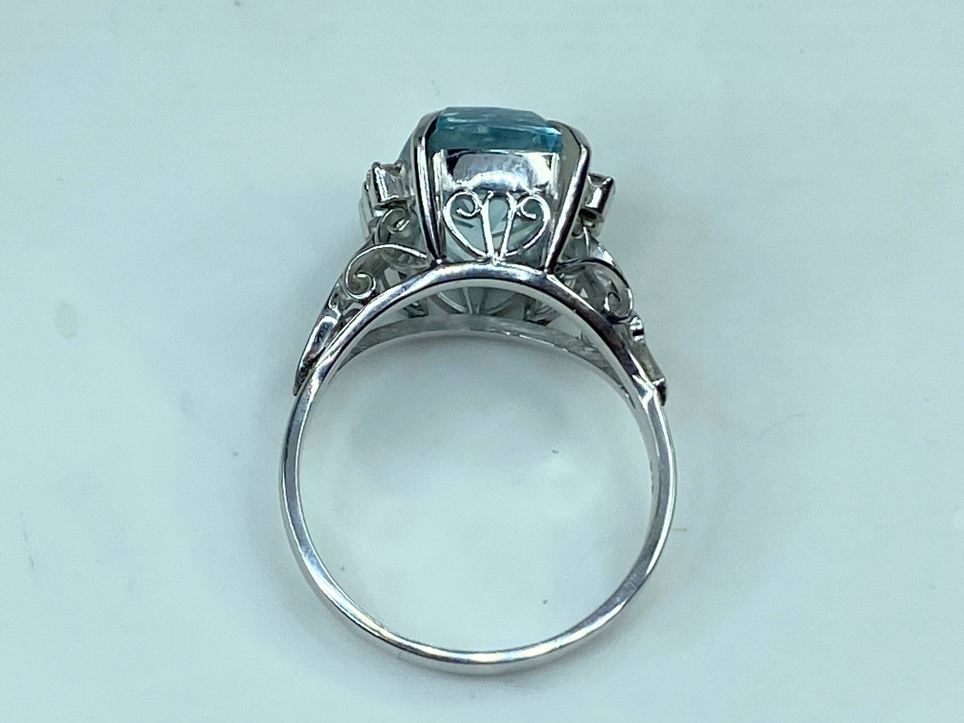 Vintage 1960's 5.88ct Cushion Cut Aquamarine Ring with Diamonds in 18K JR604