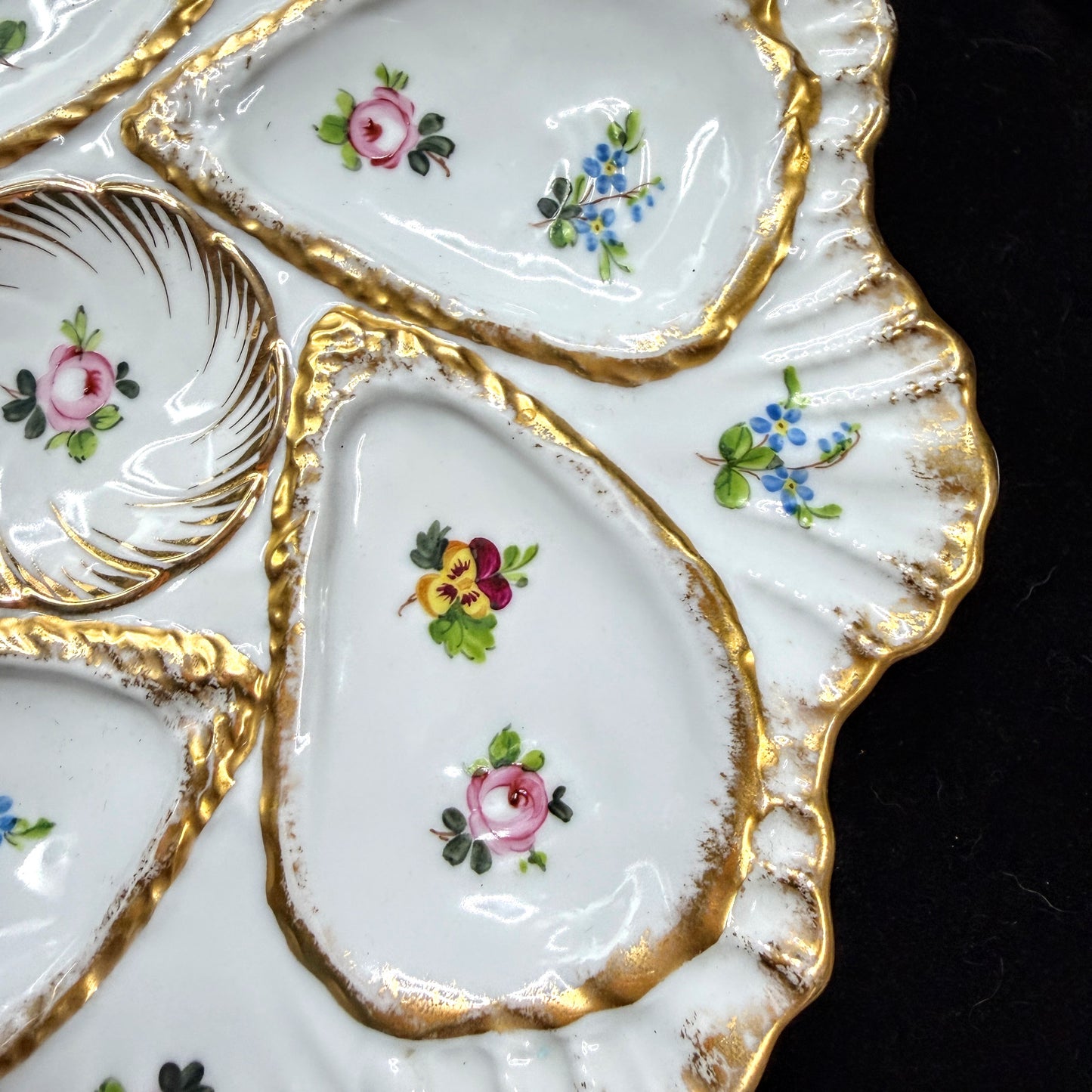 Exquisite Antique White Porcelain Five Well Oyster Plate Fine Collectible A1137