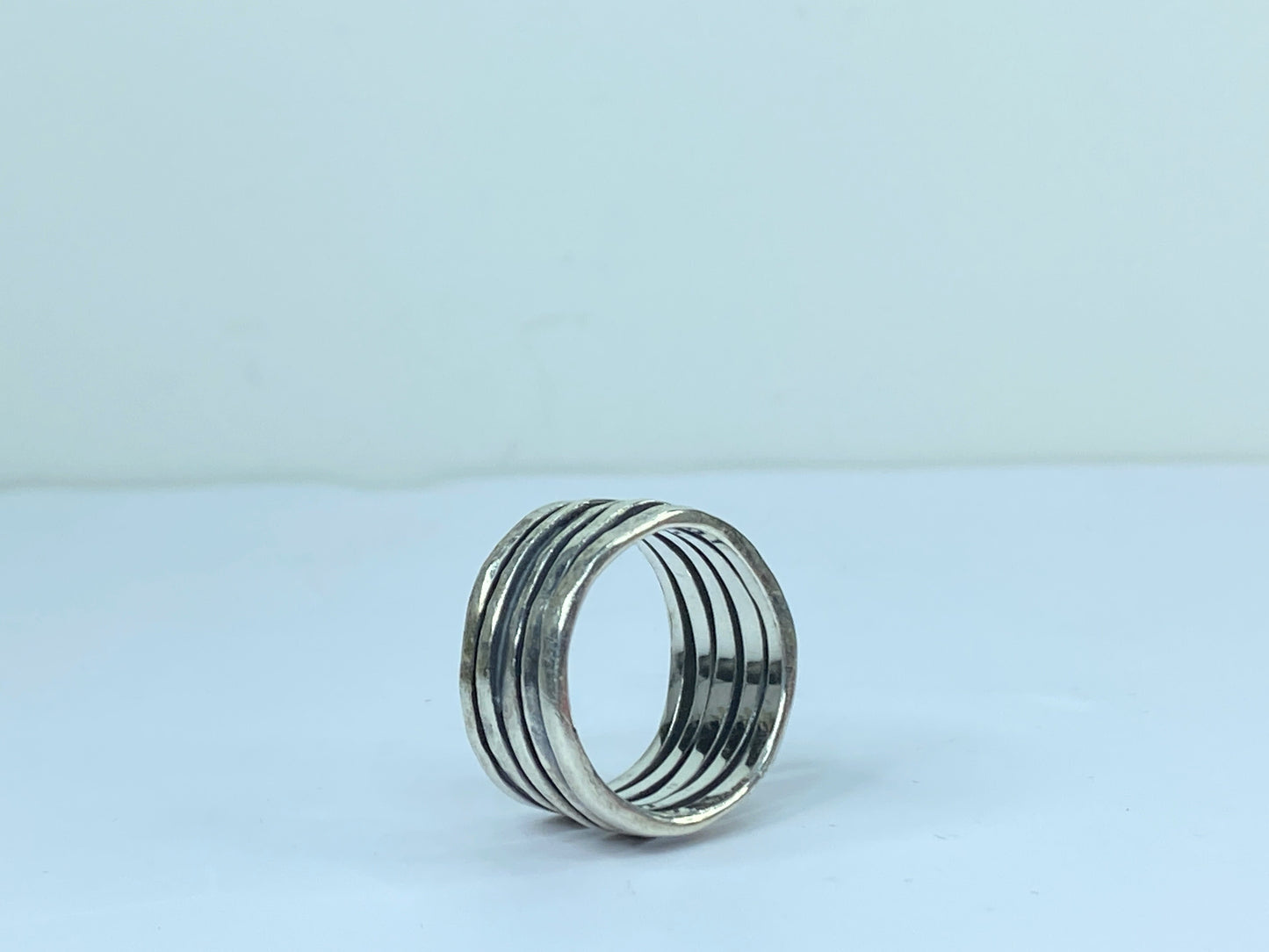 James Avery Sterling silver hand hammered multiple bands ring 7.4g JR654