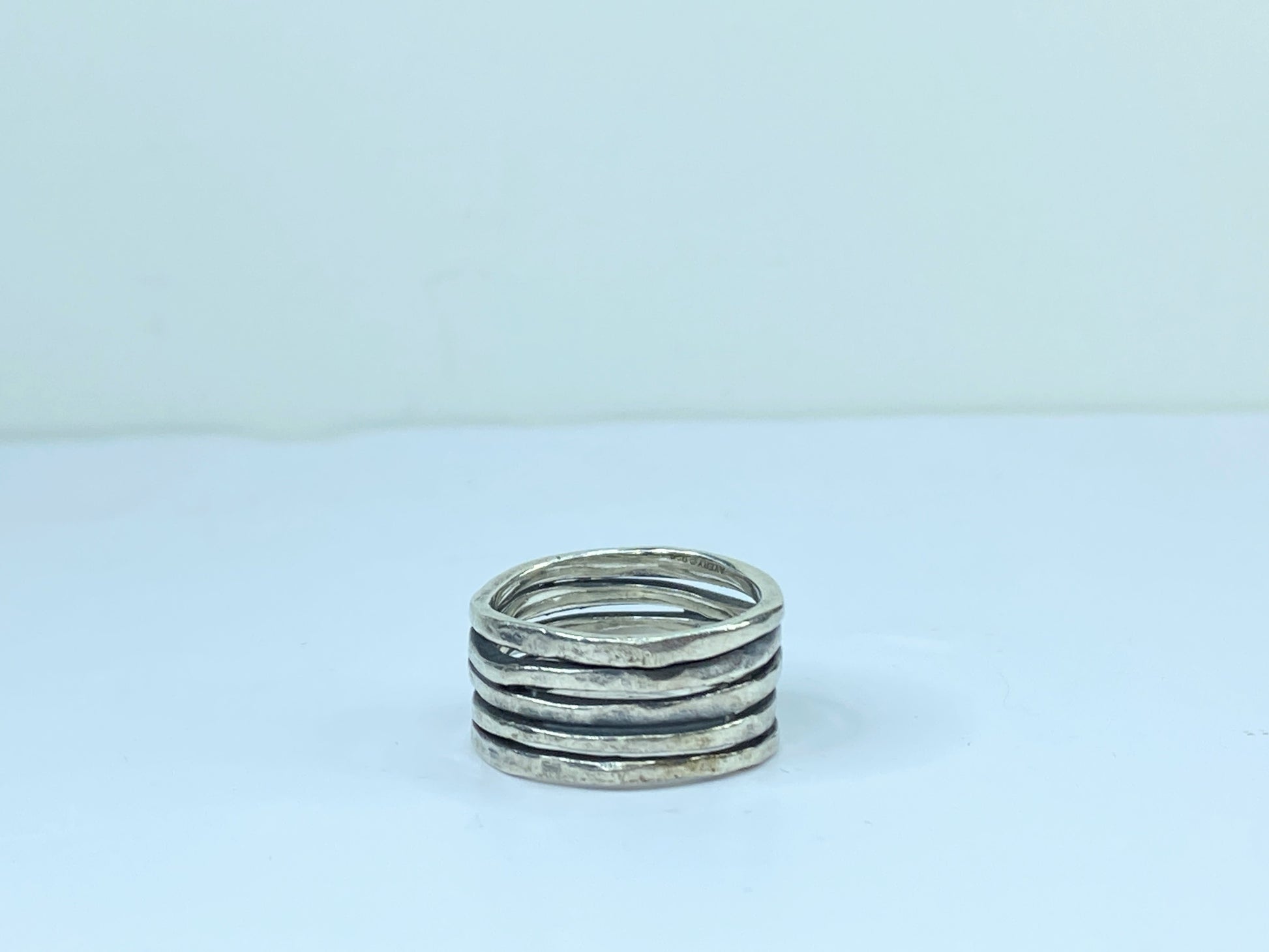 James Avery Sterling silver hand hammered multiple bands ring 7.4g s5.5 JR655