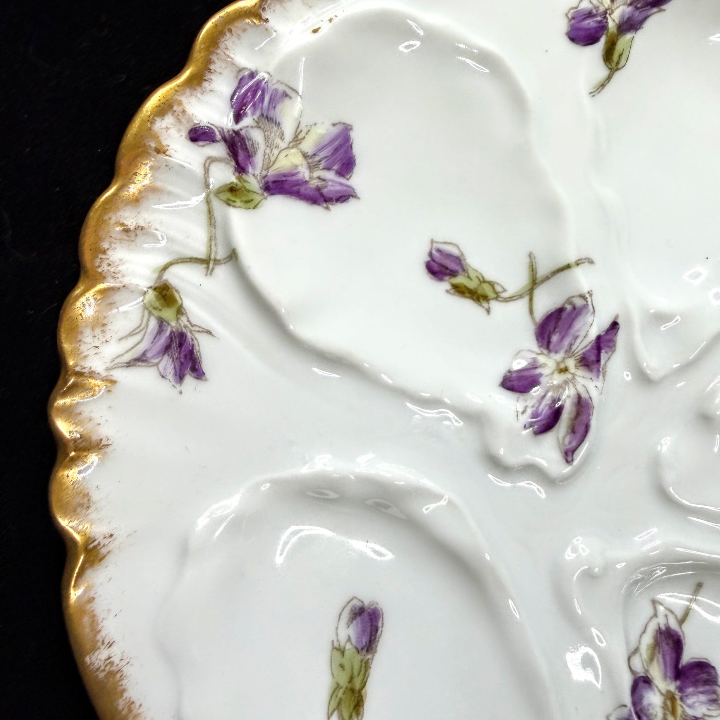 Antique GDA Limoges France Purple Violet Floral Scalloped Oyster Plate A1139