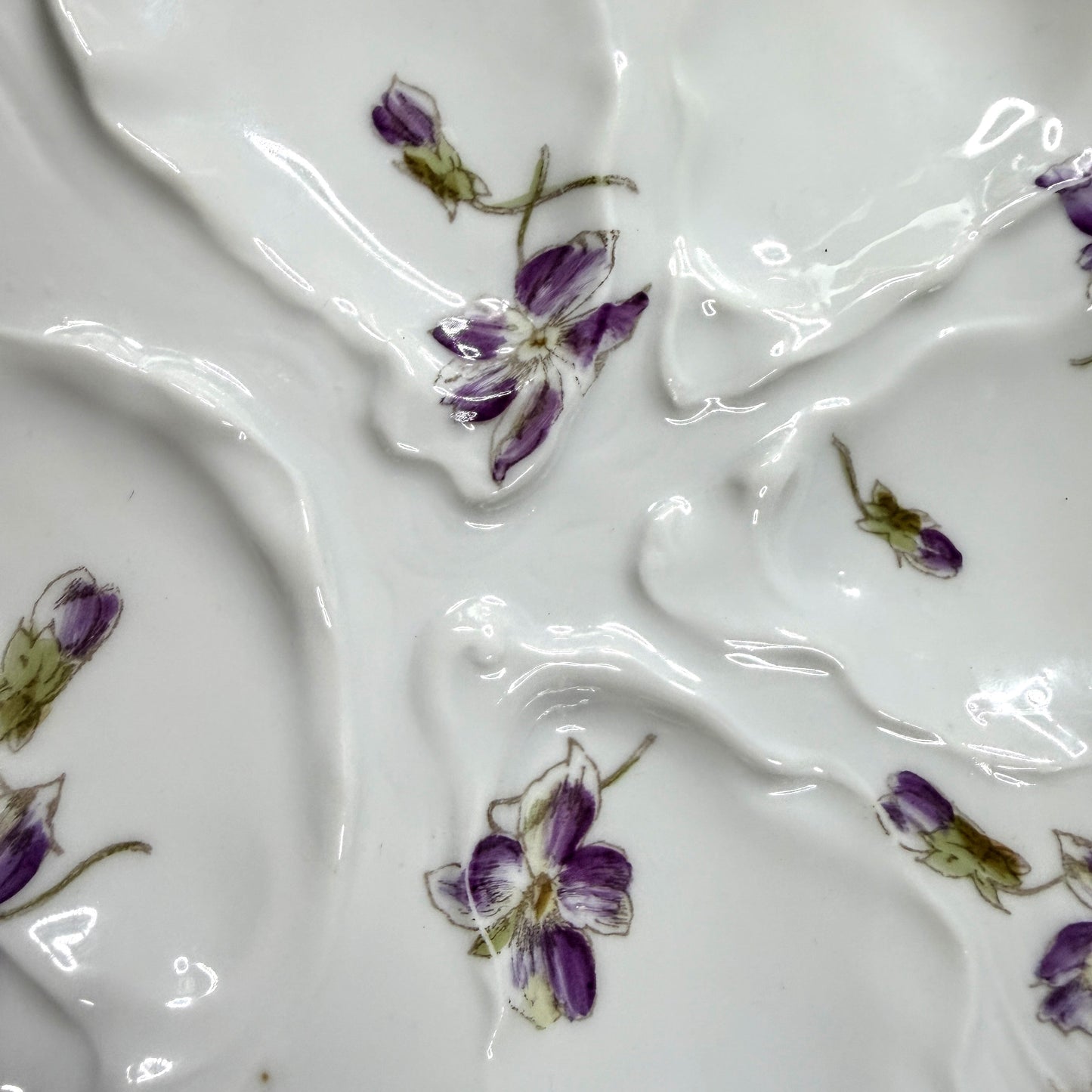 Antique GDA Limoges France Purple Violet Floral Scalloped Oyster Plate A1139