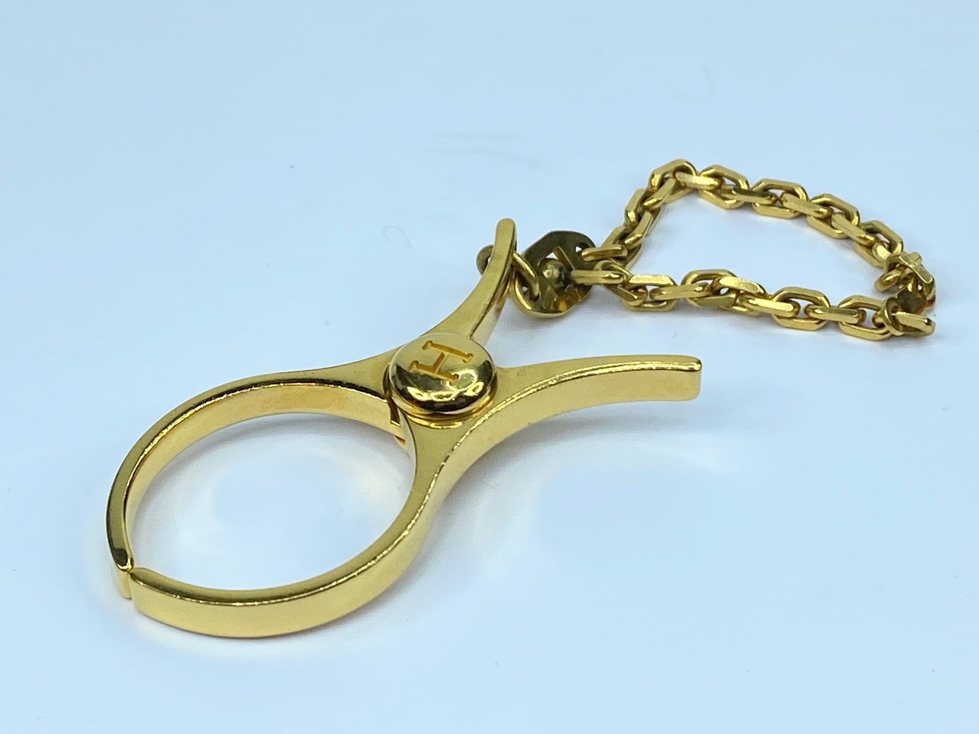 Hermes Filloux Gold Plated Glove Holder for Women 3cm x 6cm box GS479