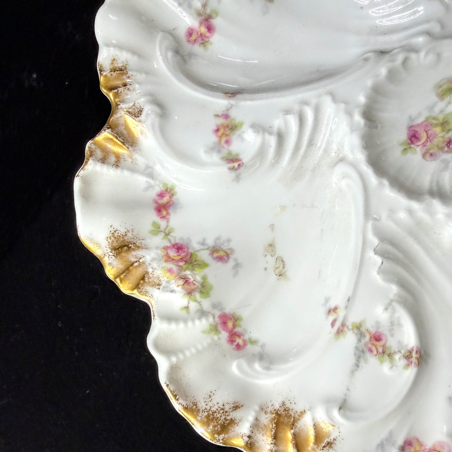 Antique Limoges France rose floral scalloped porcelain oyster plate gilt A1141
