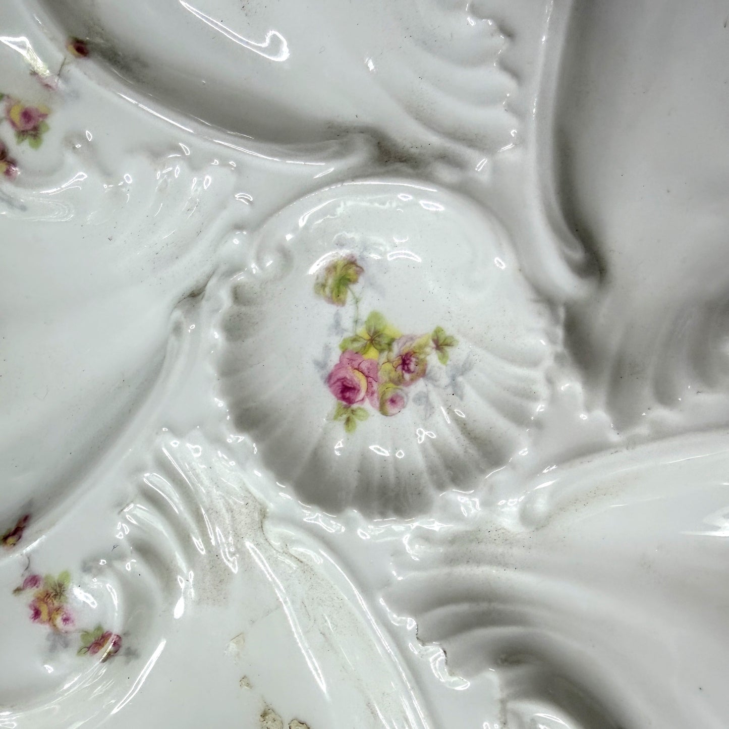 Antique Limoges France rose floral scalloped porcelain oyster plate gilt A1141