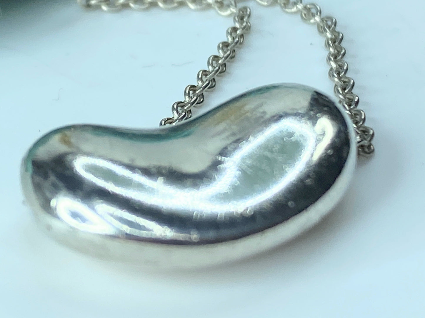 Tiffany & Co. Elsa Peretti 20mm Large Bean Necklace in Sterling Silver JR696