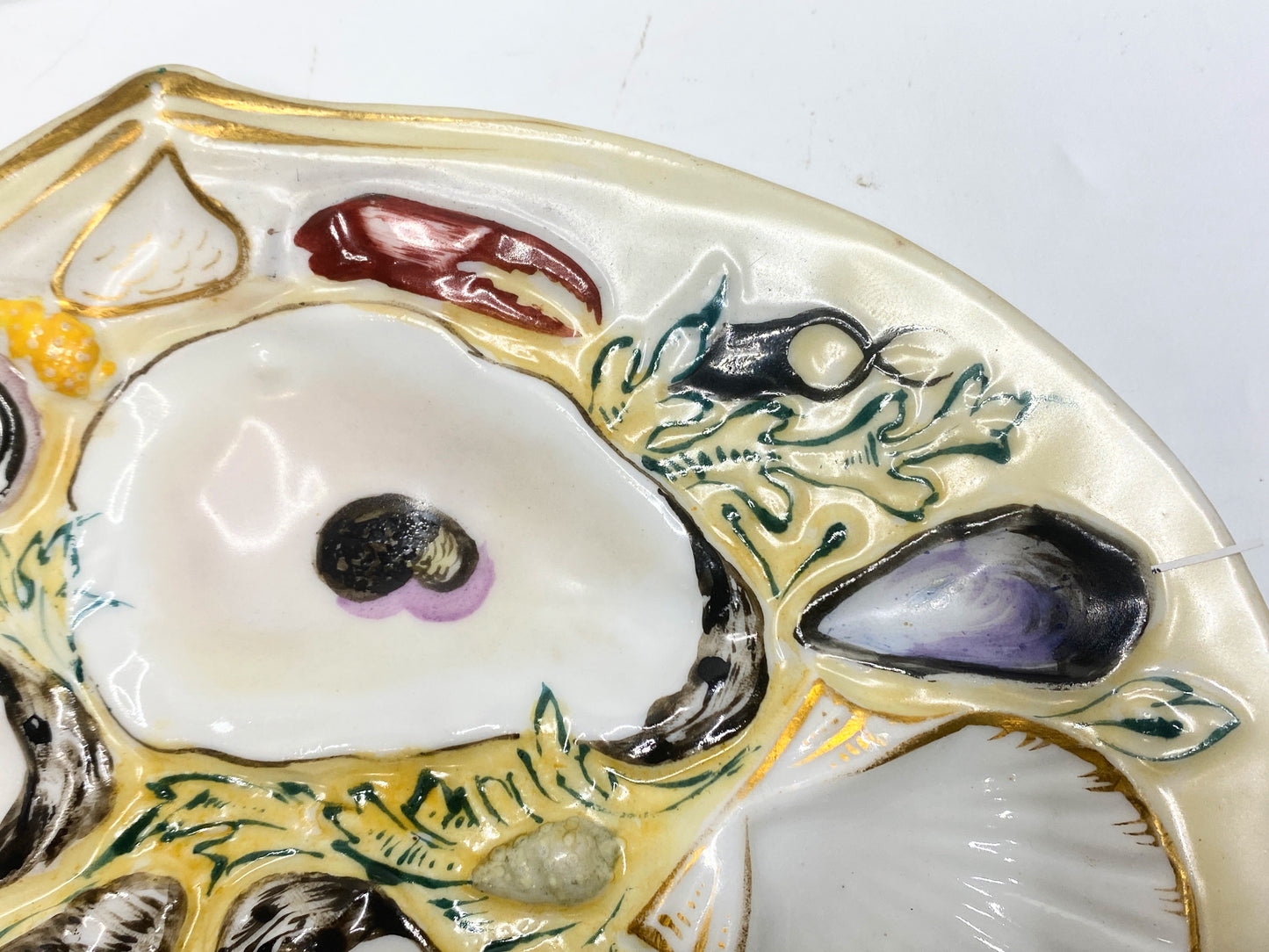 Antique UPW Oyster Plate with Deep Seaweed Motif, Classic Elegance A719