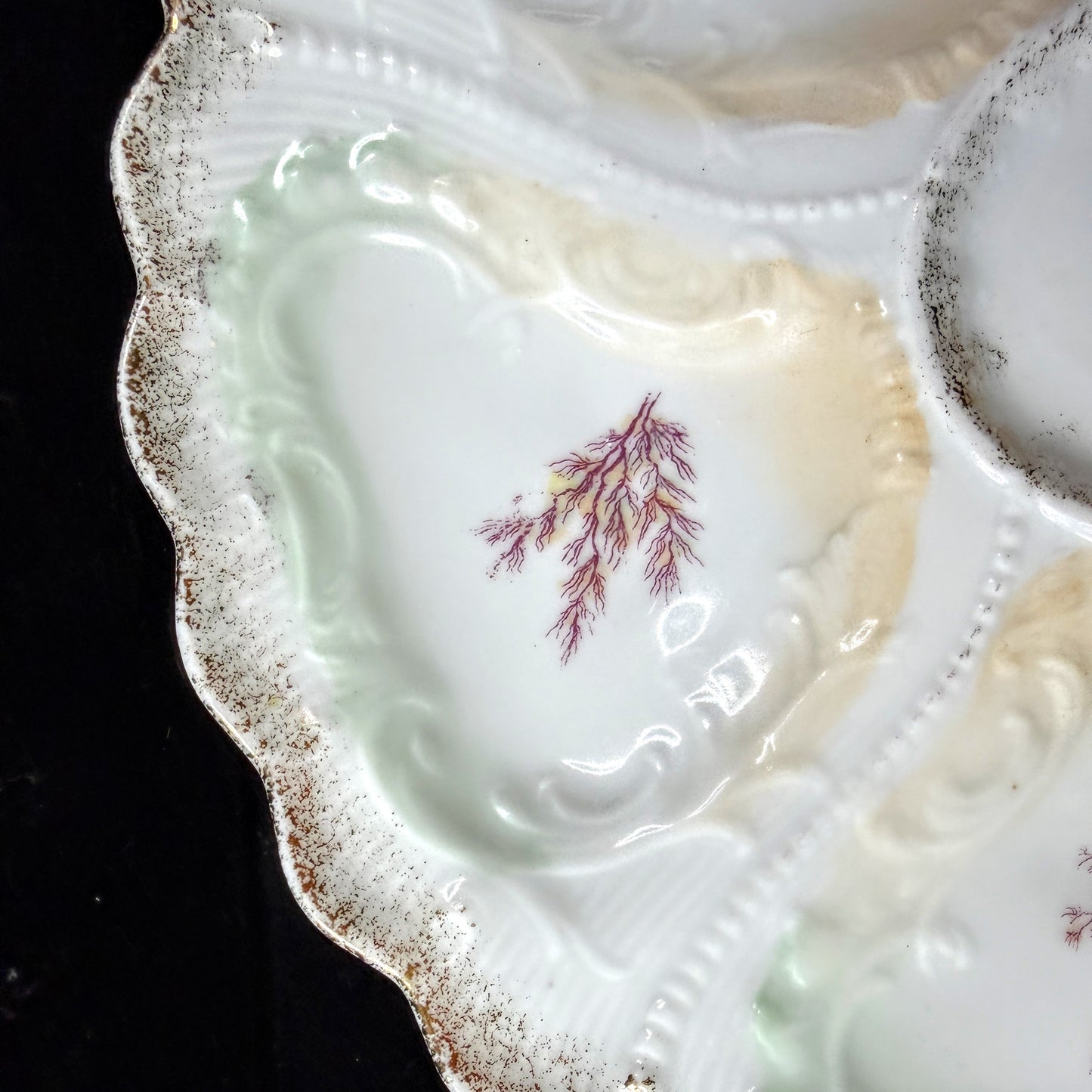 Antique Weimar Germany Porcelain Oyster Plate Seaweed Floral Gilt Rim A1145