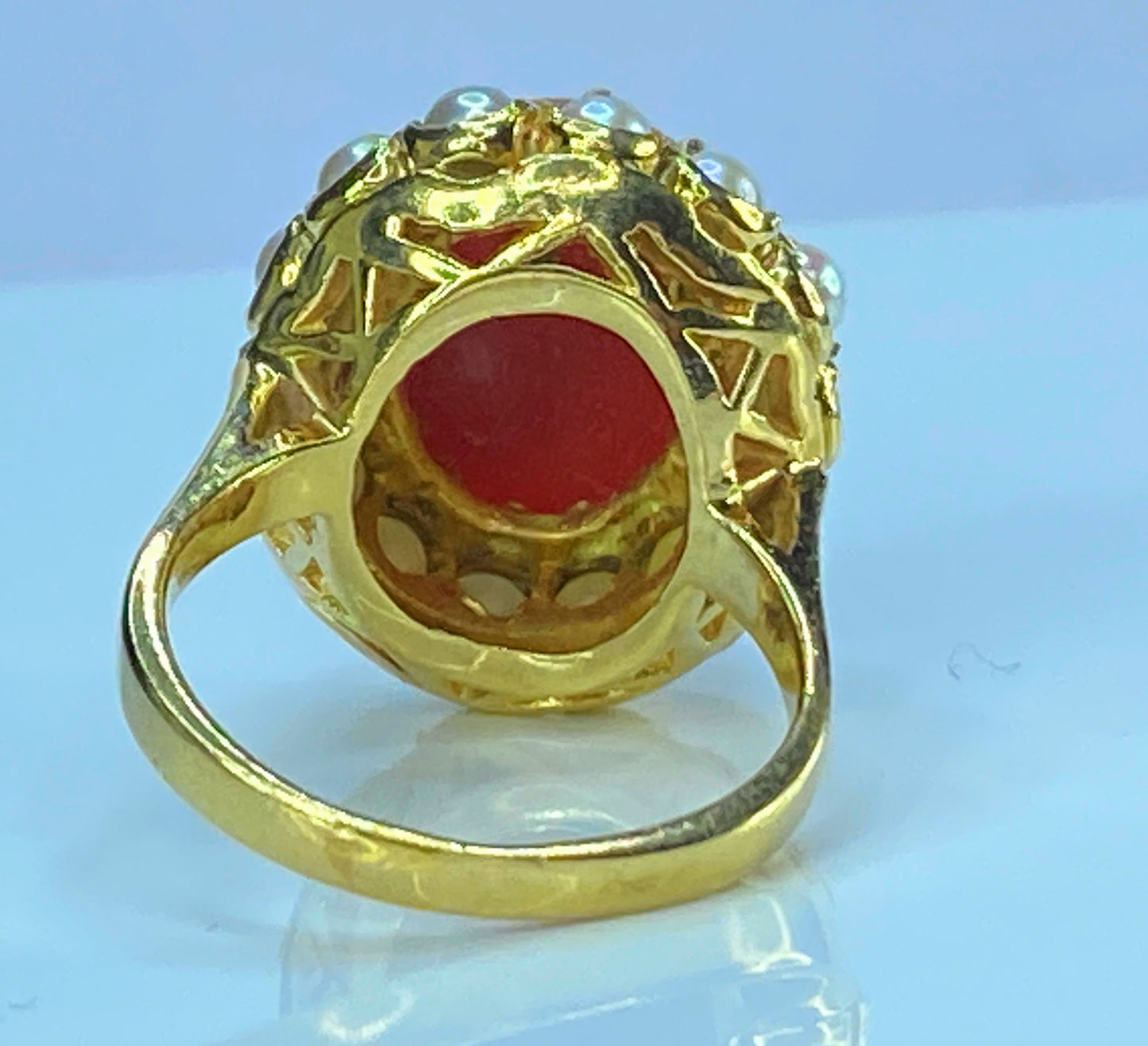 Art Deco 18K gold Coral Cabochon cultured seed Pearl ring