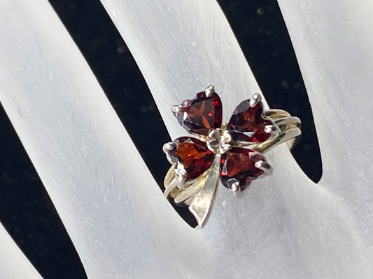 Czech Garnet heart Shamrock triple shanks sterling ring 925