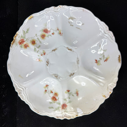 Antique porcelain oyster plate floral sprays gold trim scalloped rim 8 1/4 A1146