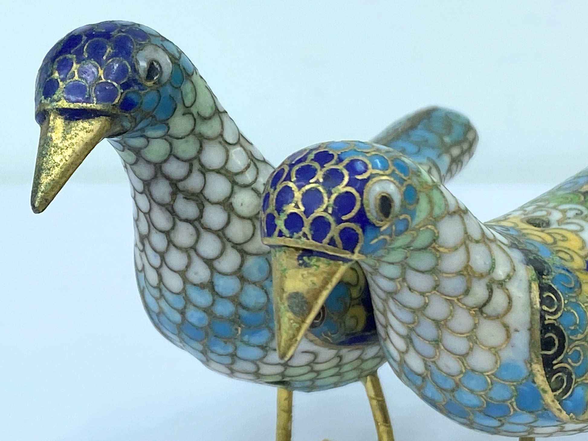 Pair of Chinese cloisonne bird ornaments 3 1/8" x 2 1/4" 67.5g A317