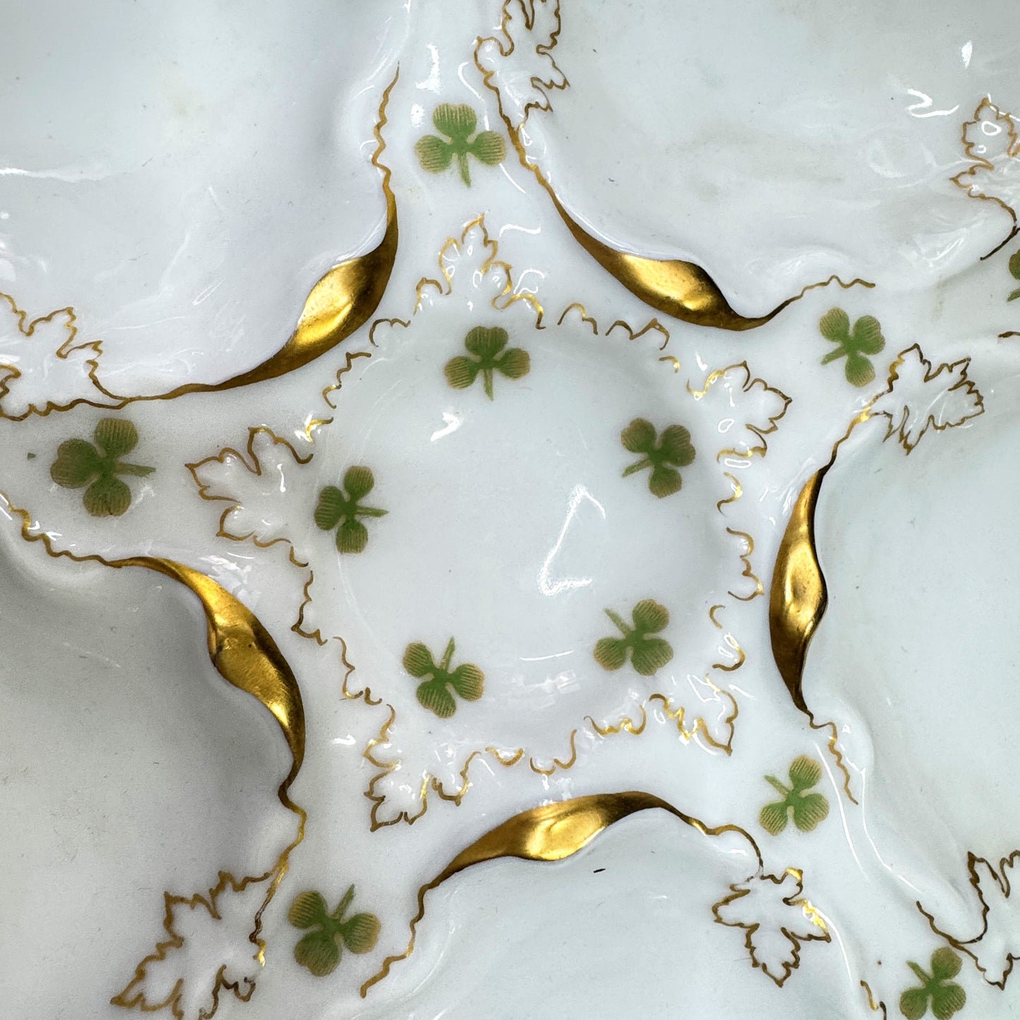 Antique T&V Limoges Venice Shamrock Five-Well Gilt Porcelain Oyster Plate A1168