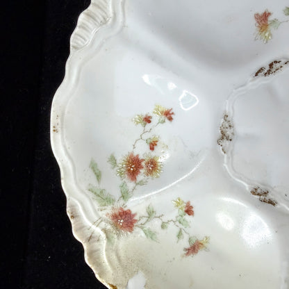 Antique porcelain oyster plate floral sprays gold trim scalloped rim 8 1/4 A1146