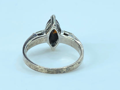 Sterling Silver marquise Garnet ring 3.2g s6.5 JR8923