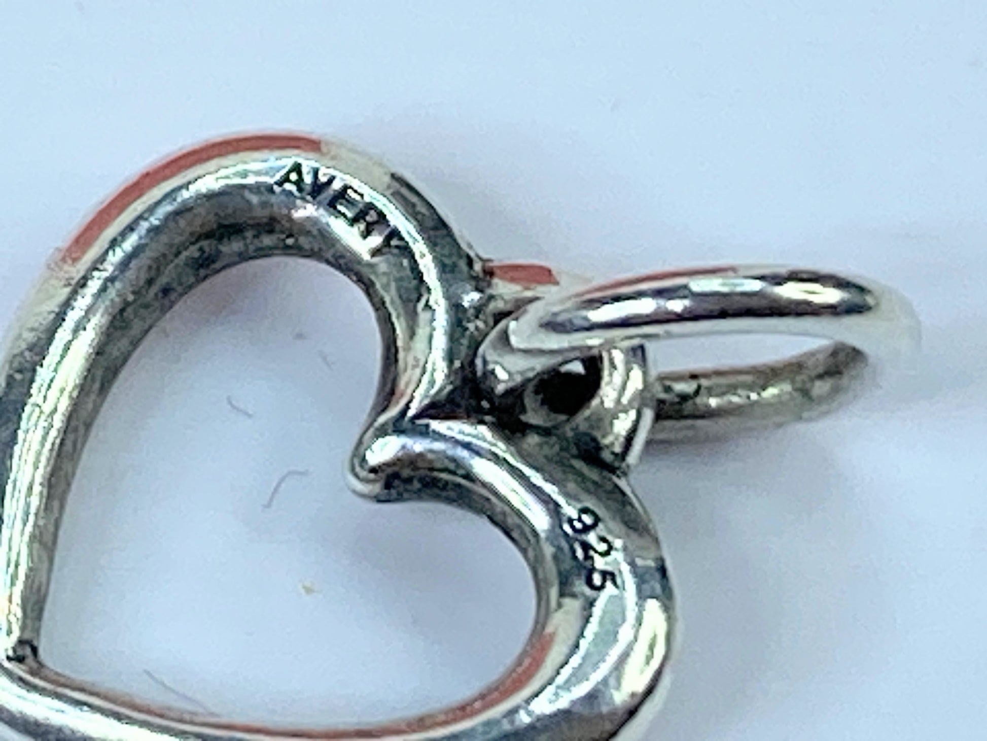 James Avery Vintage Sterling Silver Sweetheart Charm with box JR657