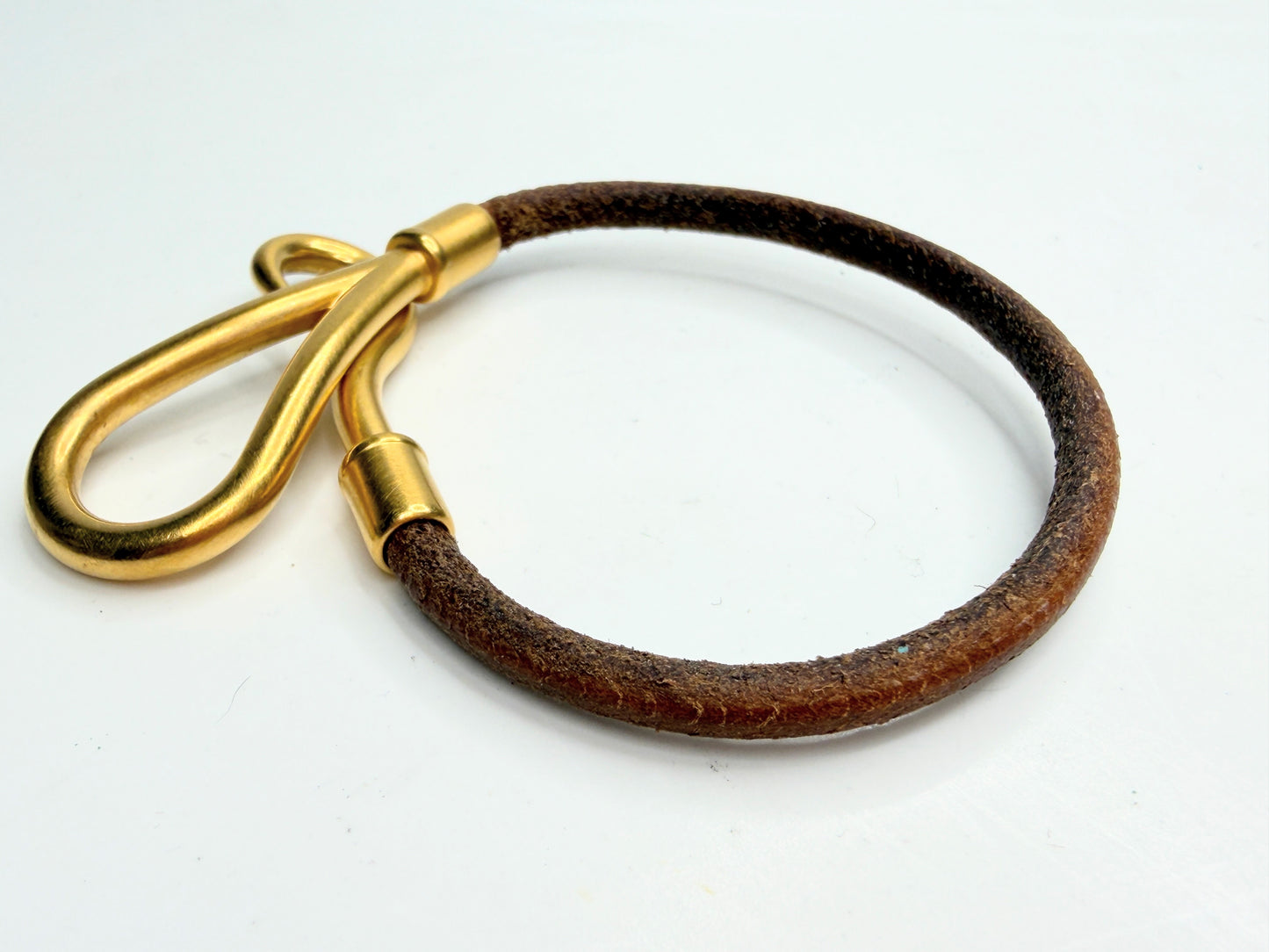 Hermès Leather Bracelet Jumbo Gold Tone Hook Clasp Brown Vintage GS723