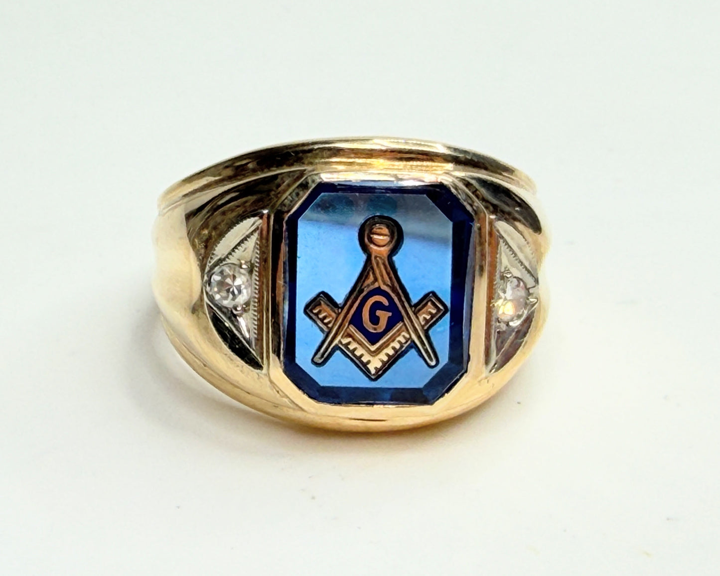 Appraised $3581 10K Gold Masonic Ring Blue Enamel Sapphire Diamonds s10 JR1249