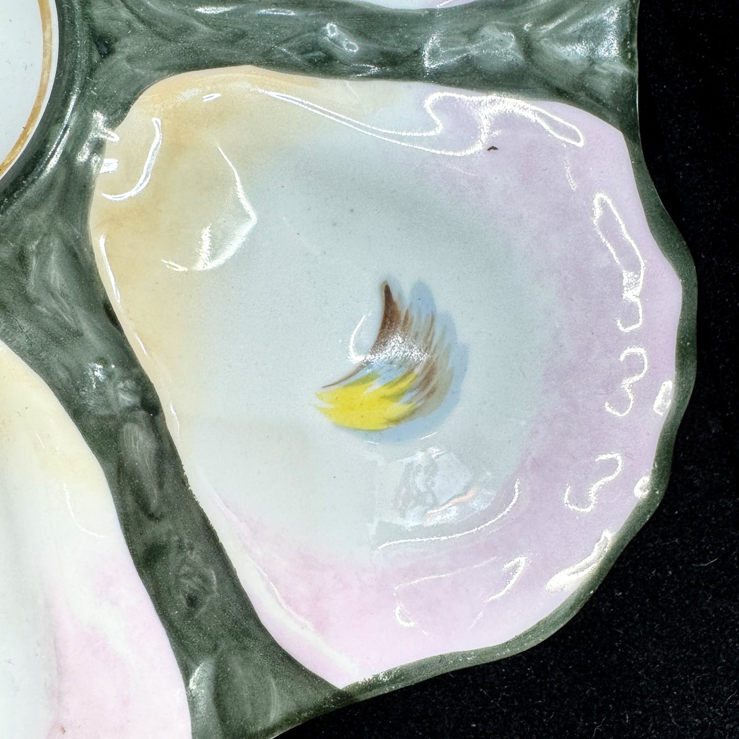 Antique French Majolica Hand Painted Oyster Plate Pink Blue Green 9 Inch A1173