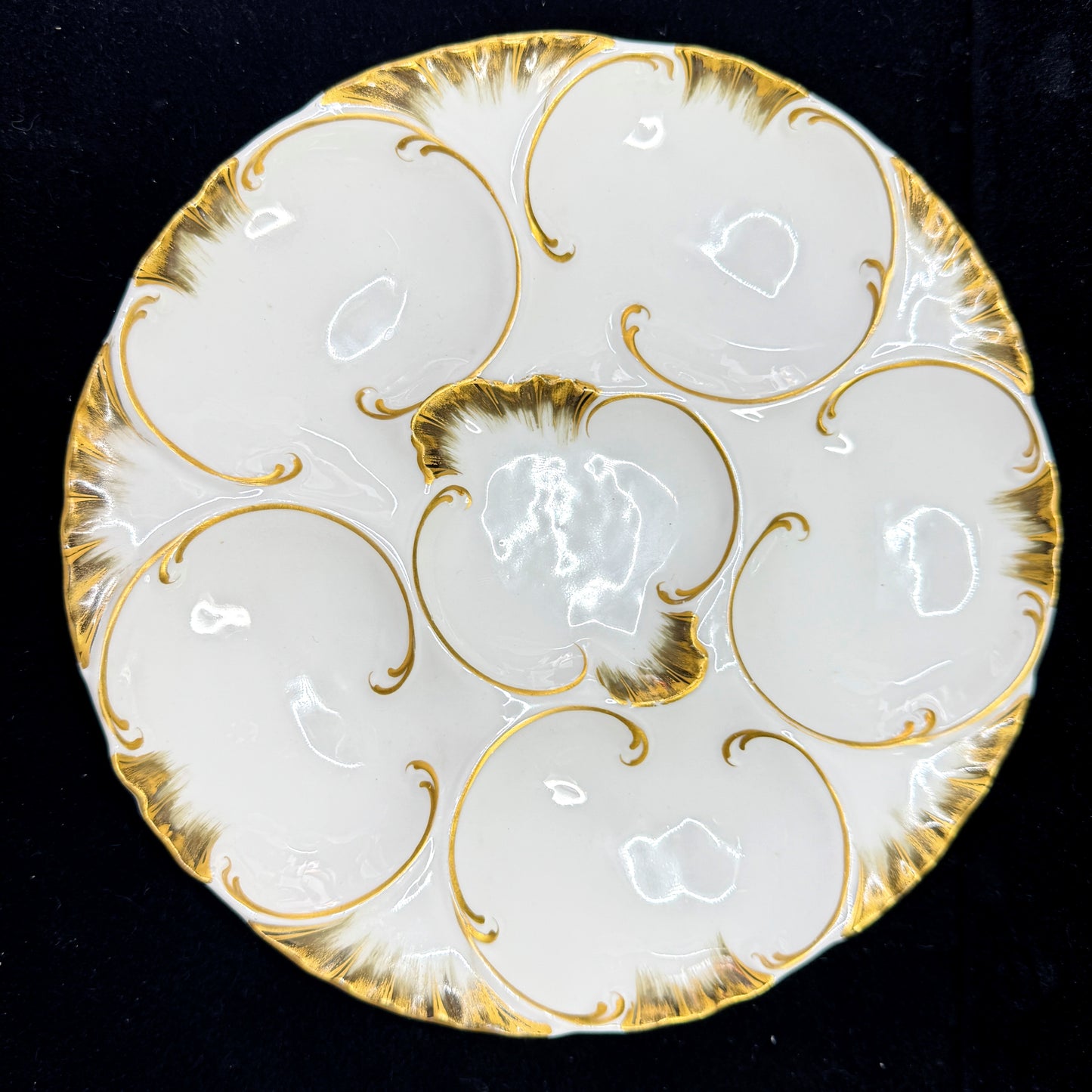 Antique Haviland Limoges Oyster Plate White Rich Gold Gilt 8.25in A1174